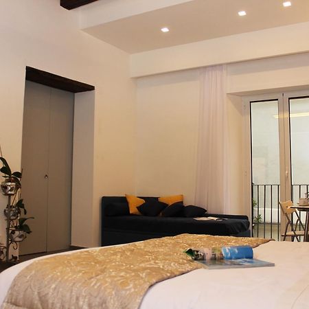 B&B Katerine ซาแลร์โน ภายนอก รูปภาพ