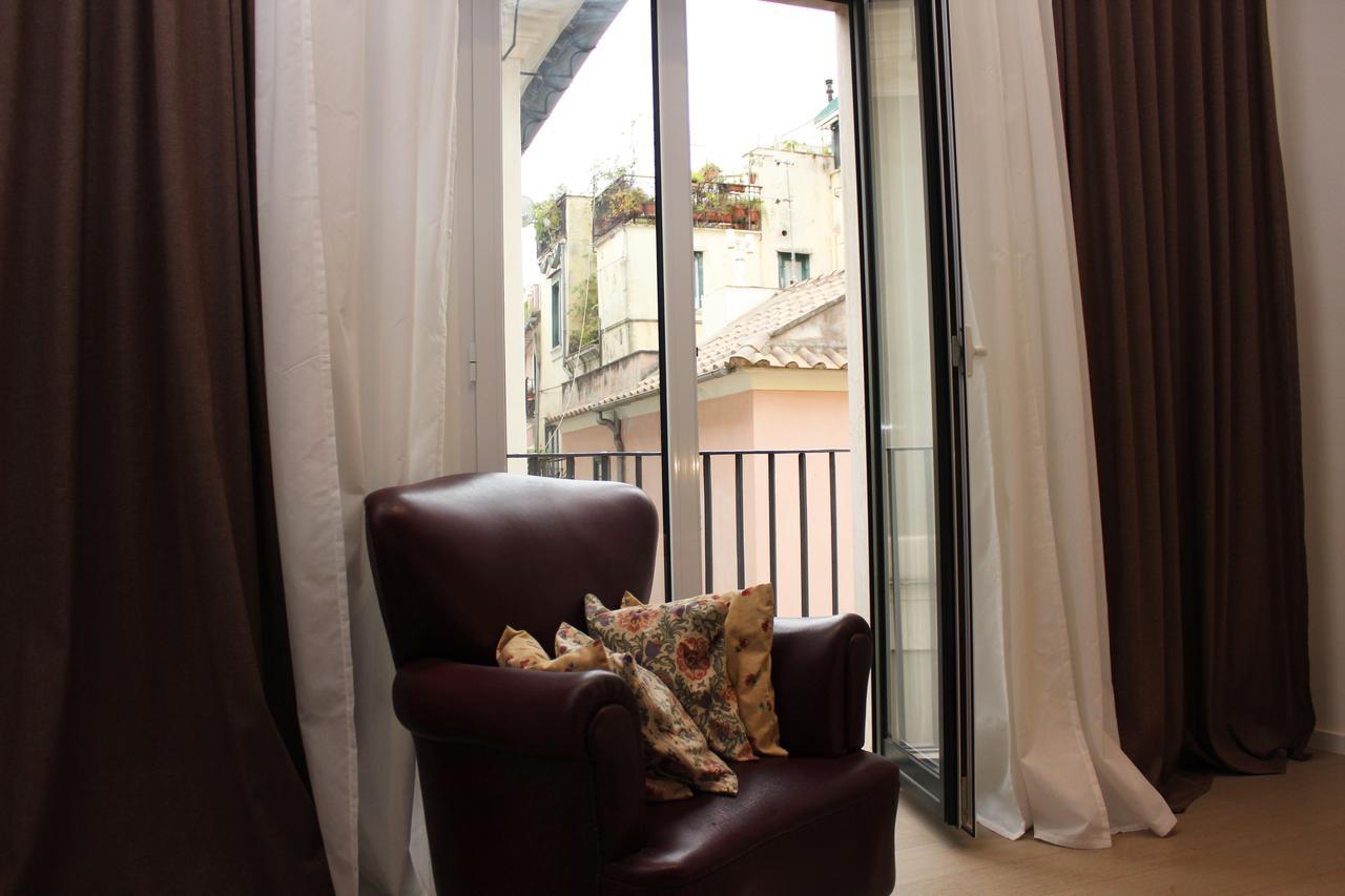 B&B Katerine ซาแลร์โน ภายนอก รูปภาพ