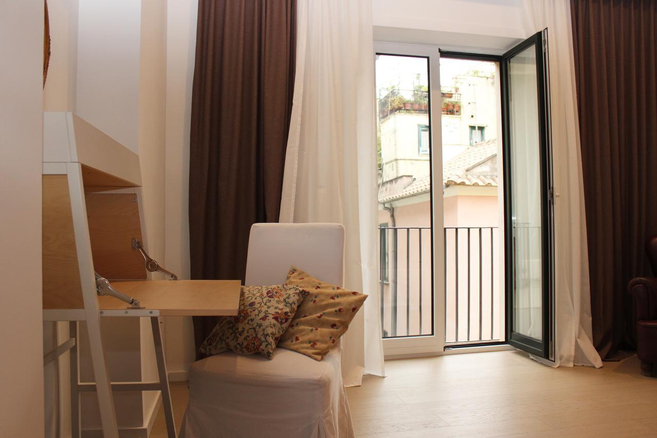 B&B Katerine ซาแลร์โน ภายนอก รูปภาพ